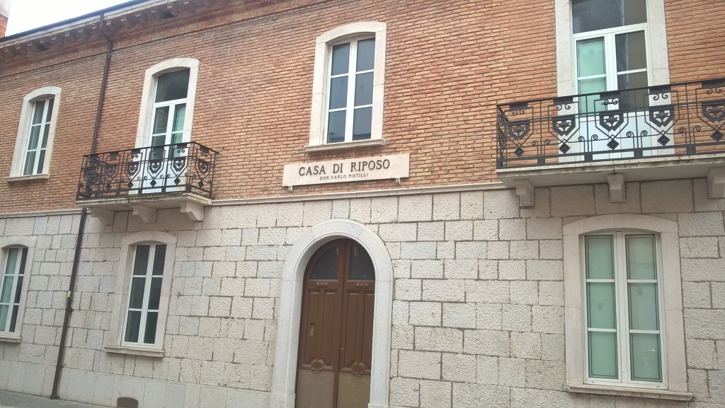 Rsa ‘Pistilli’, non bastano i 2 milioni già stanziati dal Comune: si cerca un nuovo gestore