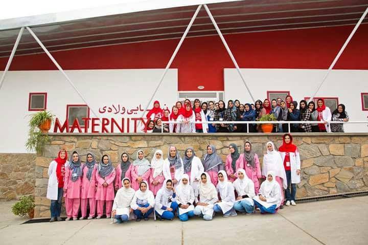 Keren Picucci, la dottoressa molisana che fa nascere i bambini in Afghanistan