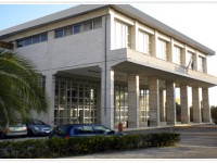 Donna morta dopo la dialisi, la procura dispone l’autopsia