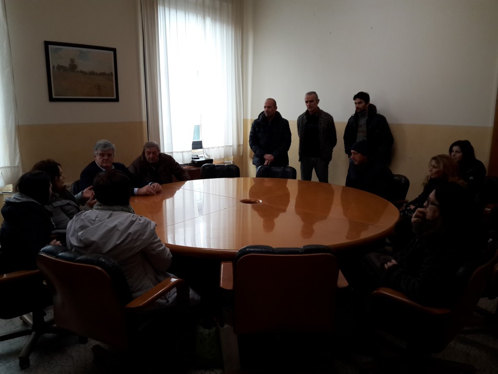 Scuola di Rio Vivo a Termoli, il sindaco Sbrocca rassicura i genitori