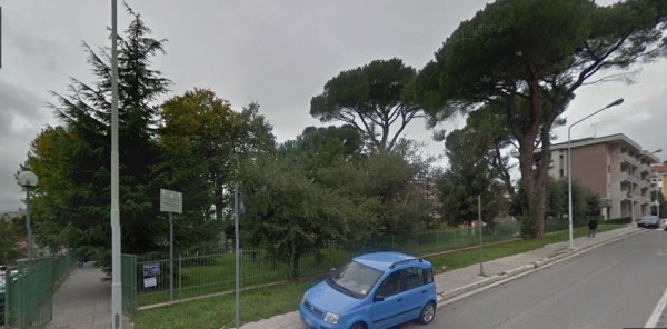 Onore alle vittime delle Foibe, passa la proposta per intitolare il largo antistante l’ex scuola di via Crispi