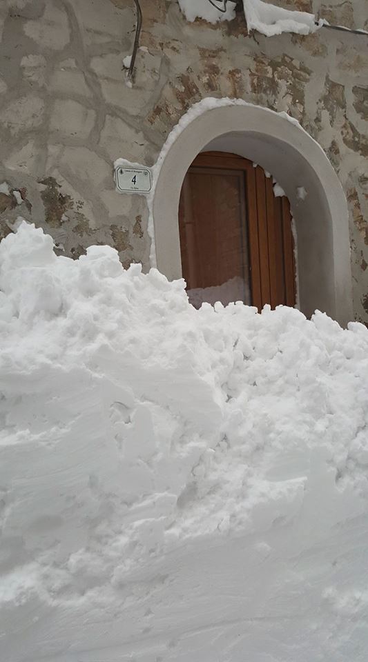 Le autorità: paesi raggiunti e situazione sotto controllo