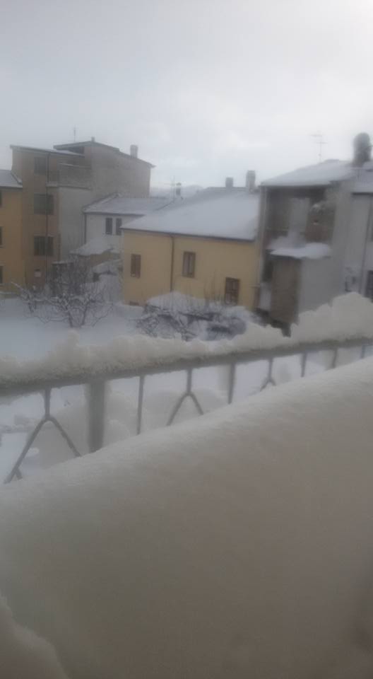 Scuole chiuse, l’ultimo aggiornamento