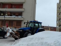 Campobasso, operatori al lavoro per liberare i parcheggi dalla neve
