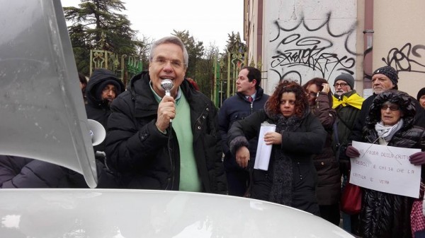 Pastore prima vittima del codice di comportamento. L’Asrem lo ha sospeso