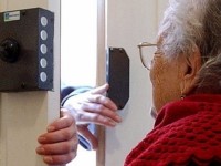 Isernia, anziana donna truffata dalla banda del pacco. Derubata da un finto nipote