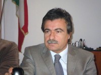 Le domande di Campopiano a Frattura sul caso Facciolla: «Scarabeo sì e lui no. Imbarazzante»