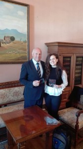 2 BATTISTA E STUDENTESSA