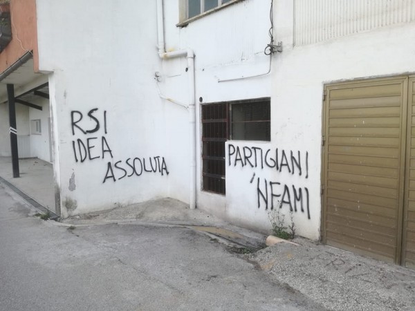 Venafro, le scritte fasciste diventano un caso: interviene l’Anpi