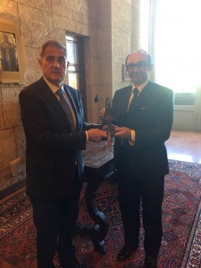 1.La campana in dono alla Sicilia