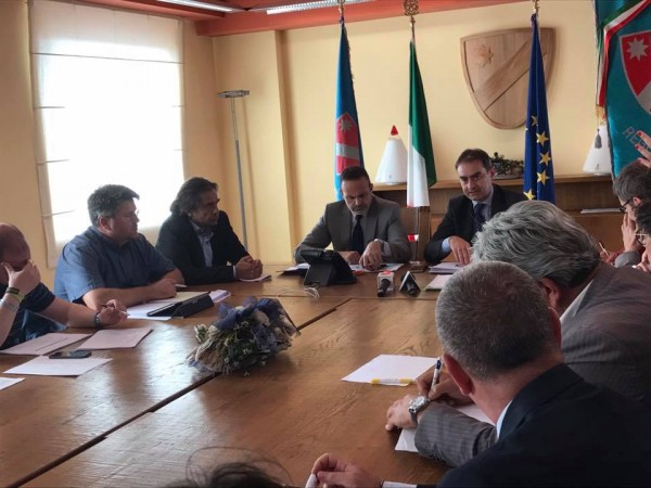 Bandi per 17,6 milioni, avvisi ai raggi X nel vertice col partenariato