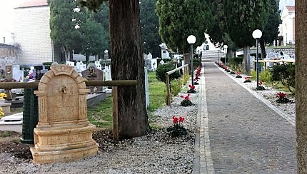 Cimitero cittadino sold out: a Venafro è vietato morire