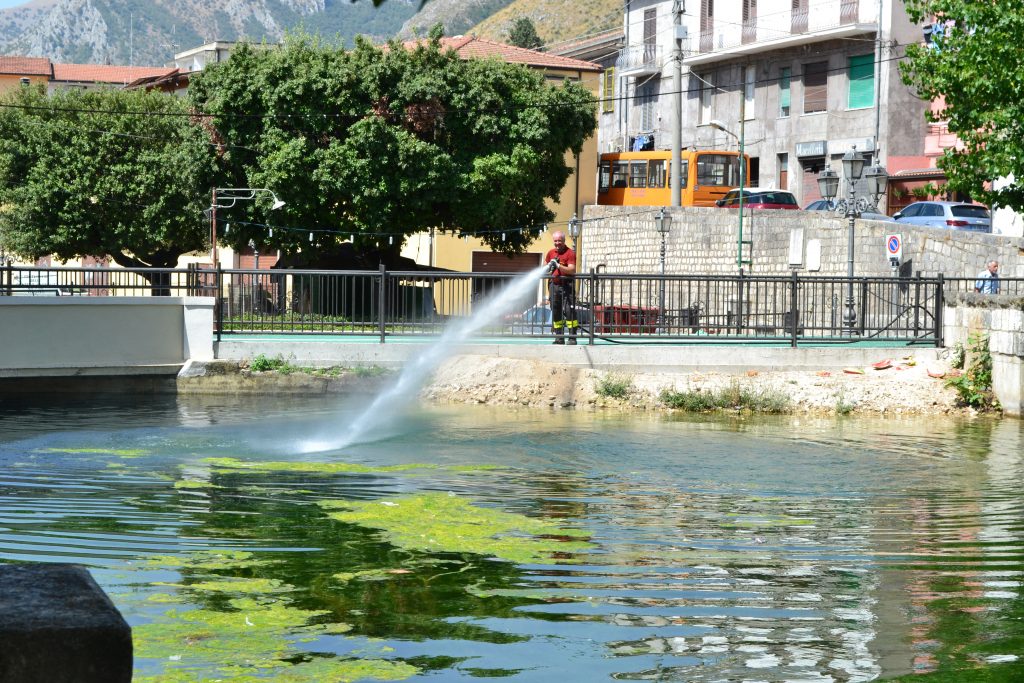 Venafro, alghe putrefatte nel laghetto: i consigli di Ferdinando Alterio