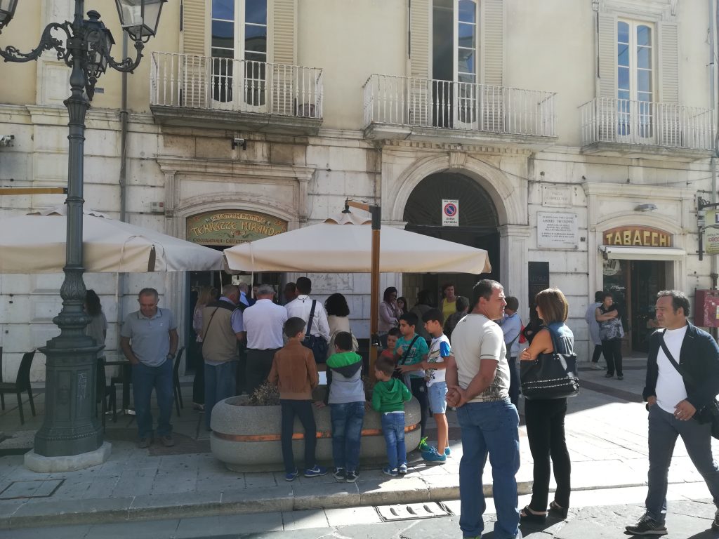 La rivolta di Mascione, in 162 rinunciano al voto: «Delusi da chi governa la città»