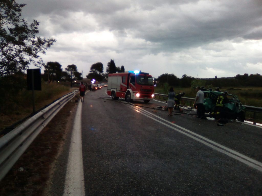 Schianto sulla Bifernina, perde la vita una donna