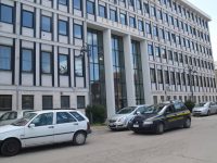 Conti svuotati, si allarga la truffa del trader 39enne originario di Campomarino