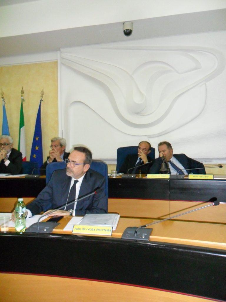 Via listino e disgiunto, Molise collegio unico: la riforma elettorale alla prova dell’Aula