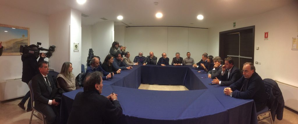 Regionali, primi nomi del centrodestra. Ma la trattativa va avanti