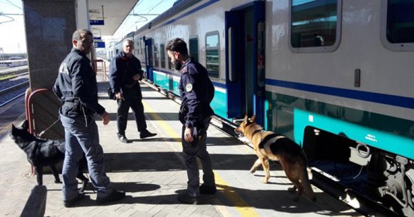 Lotta allo spaccio, blitz della Polizia alla stazione di Campobasso