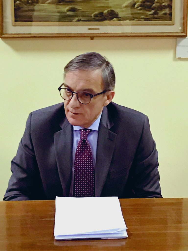 Isernia, la promessa del sindaco: «Nessuna scuola sarà smembrata»