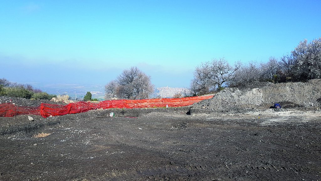 Necropoli scoperta a Montenero, diverse le tombe antiche