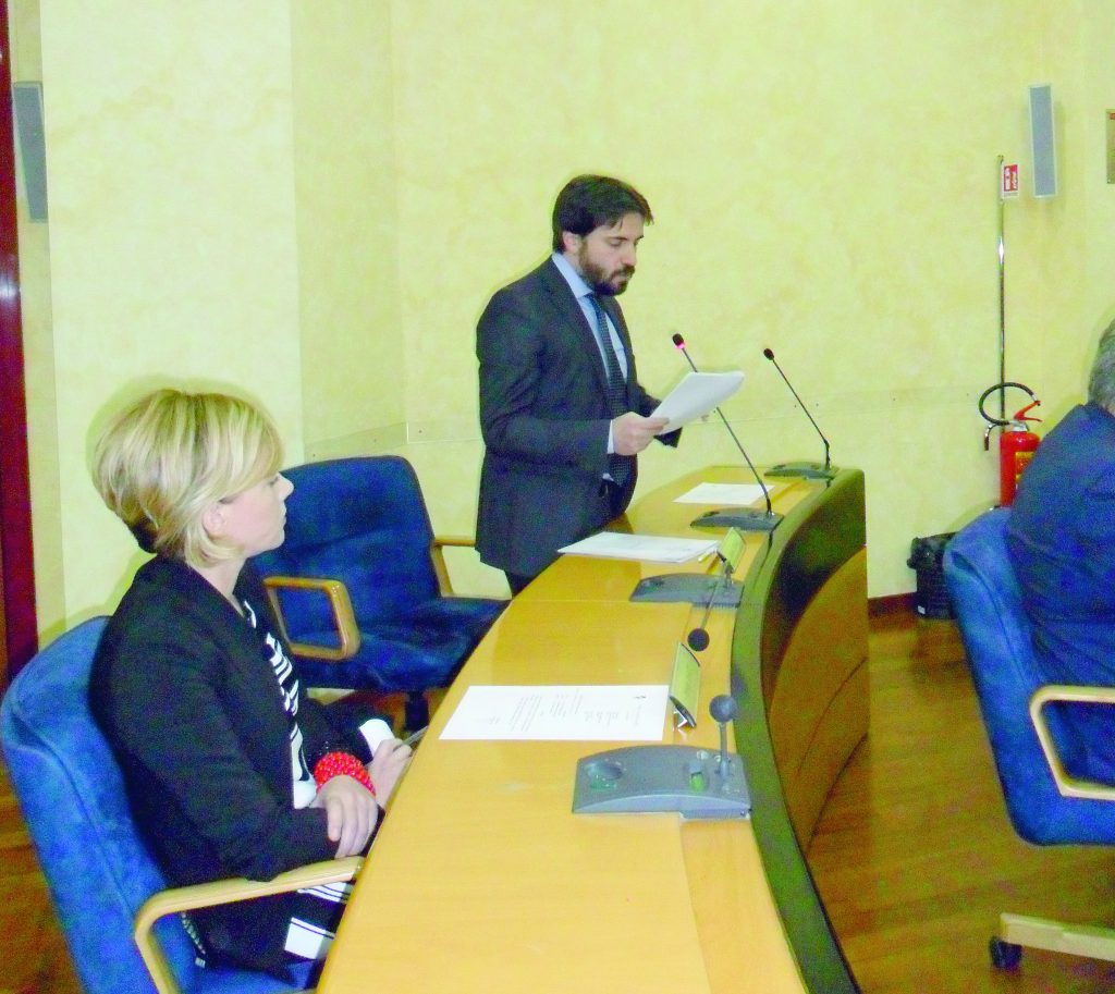 M5S, bufera sui grillini che sbagliano «Noi li cacciamo»