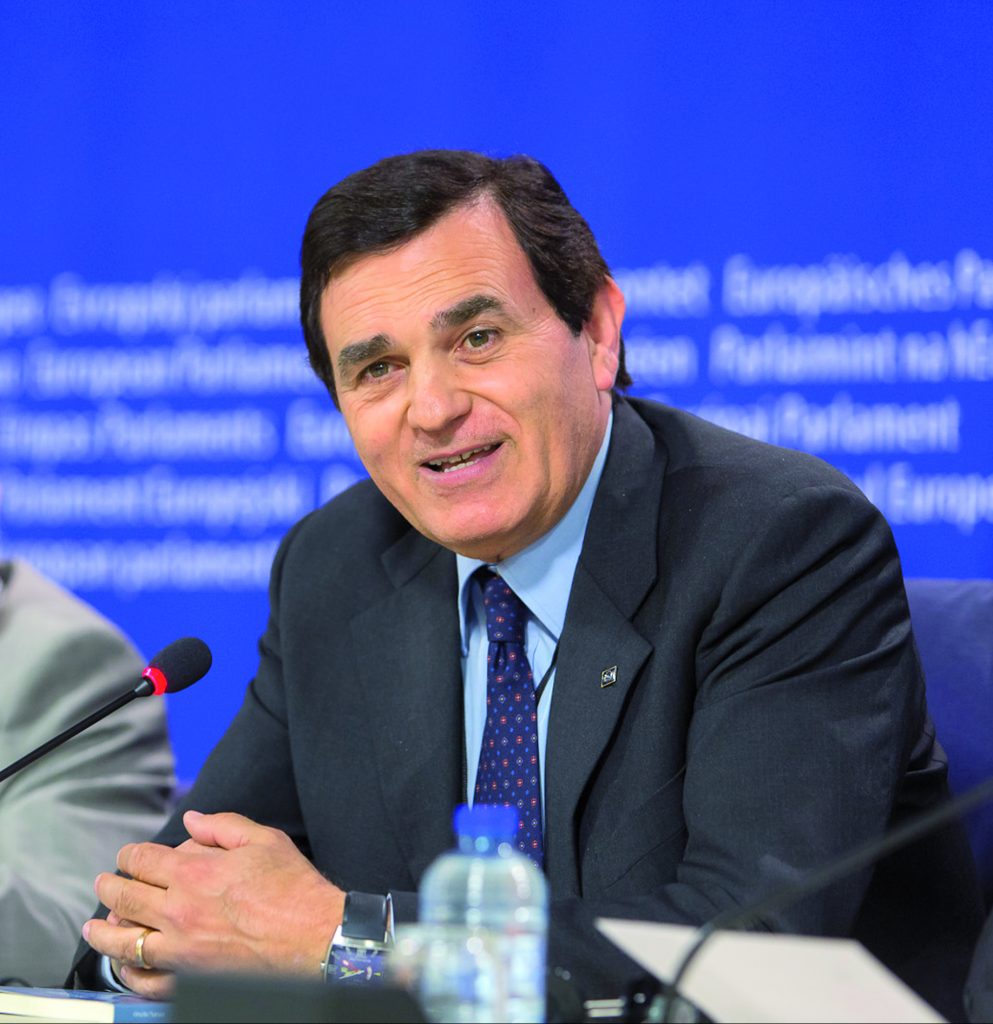 Mobilità in deroga, Patriciello chiede a Poletti una soluzione