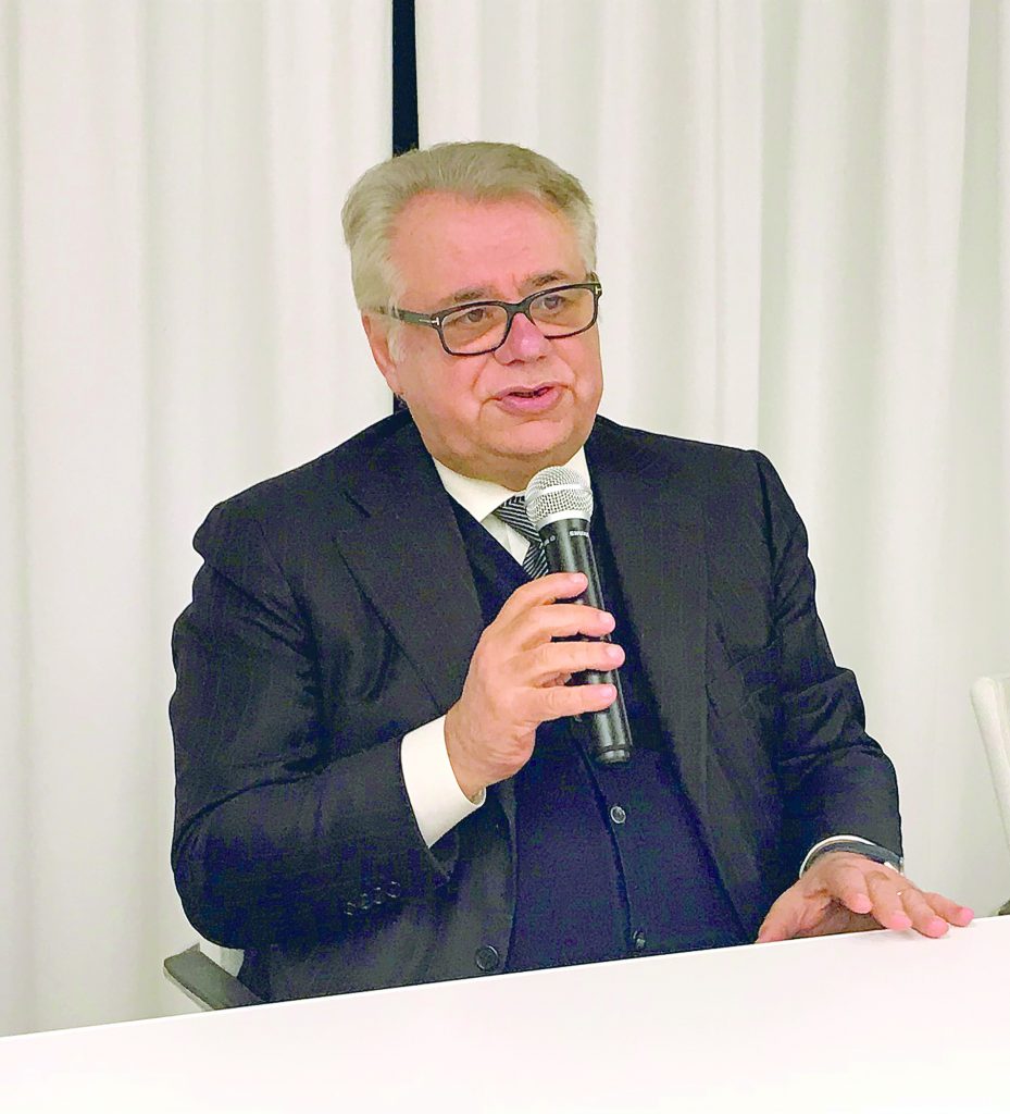 Coalizione spaccata, civici in rivolta. Domenica la convention degli ‘altri’