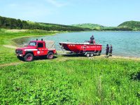Vigili del fuoco in acqua per controllare l’integrità dei piloni del Liscione