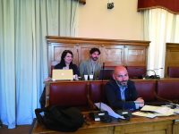 Trasporti nel caos, Gravina spara a zero su Regione e Comune