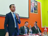 Di Maio e Di Battista batteranno il territorio palmo a palmo. Quattro tappe per Meloni