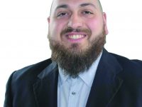 Casapound punta sul reddito di natalità: 500 euro per ogni bimbo