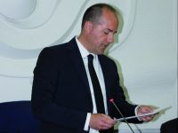 Micone sullo scranno più alto del Consiglio «Riforme e cambiamenti»