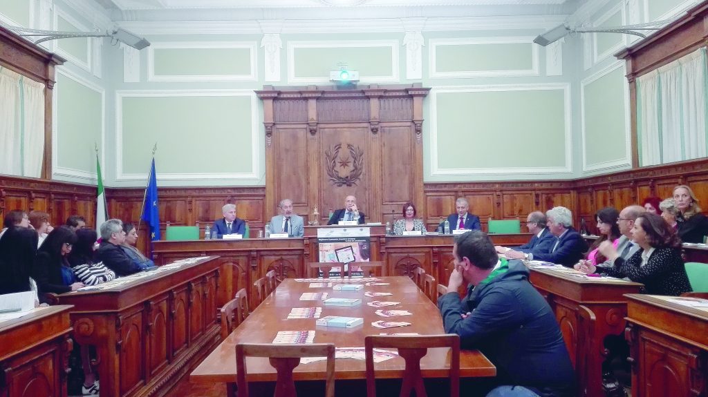 Dalla bottega al negozio digitalizzato, Confcommercio: insieme si può