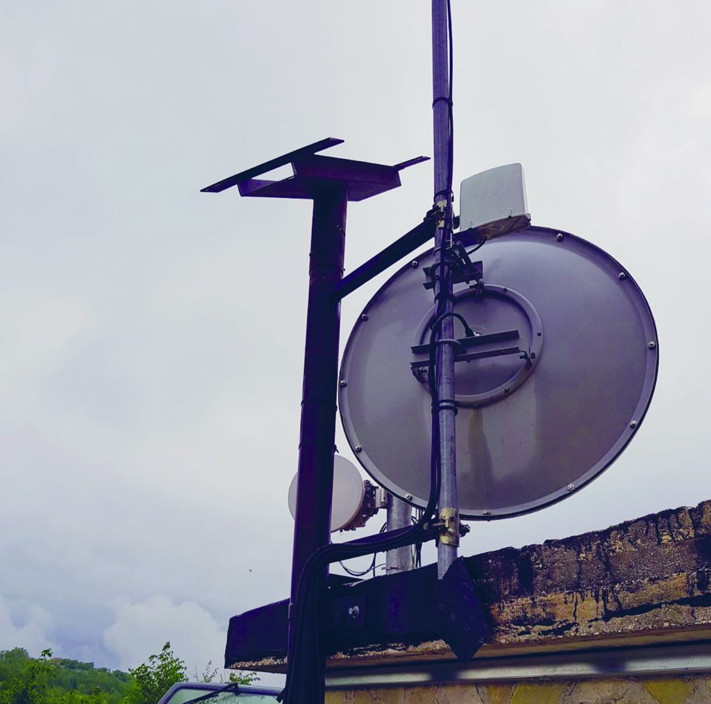 Conca Casale, rubato il wi-fi pubblico: paese senza connessione