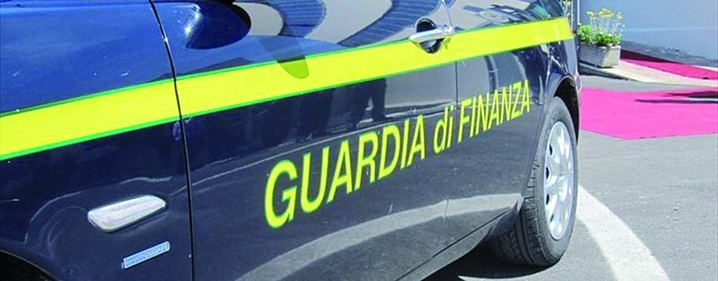 In manette corriere di cocaina sull’A14