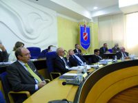 TERREMOTO A PALAZZO VITALE, TOMA HA AZZERATO LA GIUNTA