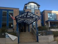 A Isernia la campanella suona ma non per tutti: caos e ritardi alla vigilia