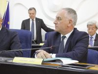 Via le corse del terminal, scoppia la guerra «Atto scellerato: pronti all’azione giudiziaria»