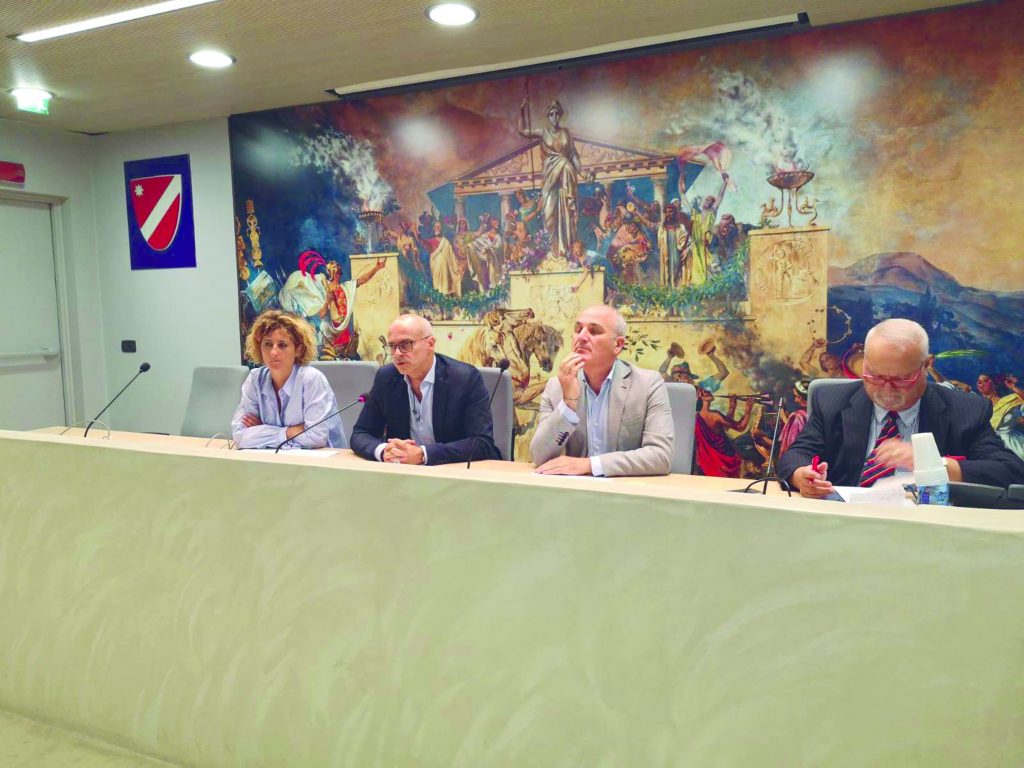 Sedici anni dopo il sisma, ricostruzione al 70%. «Ora dobbiamo chiudere»