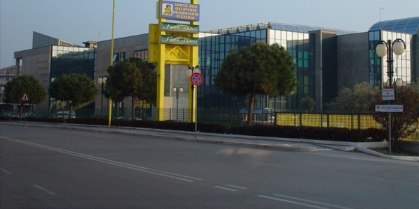 Termoli, investe 14enne in moto e scappa: finisce nei guai