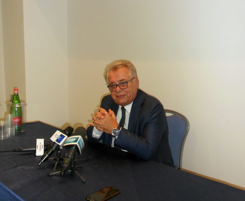 Al Comune di Isernia ‘ioriani’ stretti attorno al loro leader: «L’ex governatore ha diritto a un assessorato»