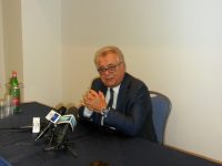 Al Comune di Isernia ‘ioriani’ stretti attorno al loro leader: «L’ex governatore ha diritto a un assessorato»