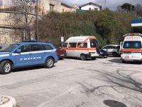 Isernia, lite in un bar del centro: 82enne dà di matto e sferra un pugno a un indiano