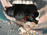 Isernia, sfonda con l’auto il murale e poi si pente: «Ho avuto paura ora pago i danni»