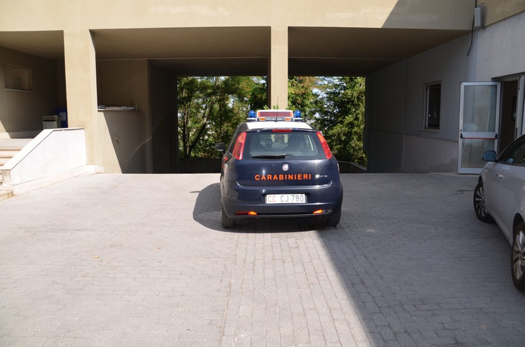 Larino, fa sesso virtuale “in rete” con una 24enne e viene ricattato con filmati e foto