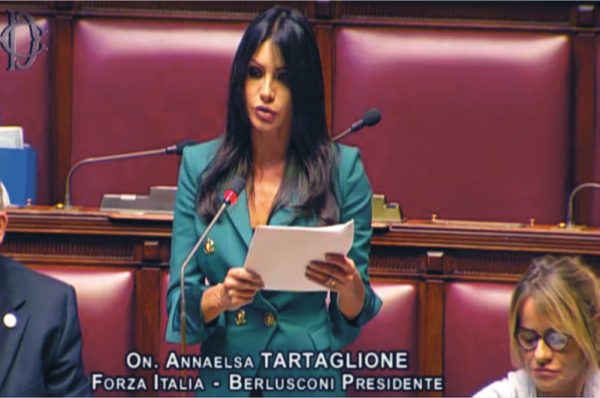 Scrutatori per sorteggio e preferenza ai disoccupati, Tartaglione: mancia di Stato, serve invece il lavoro