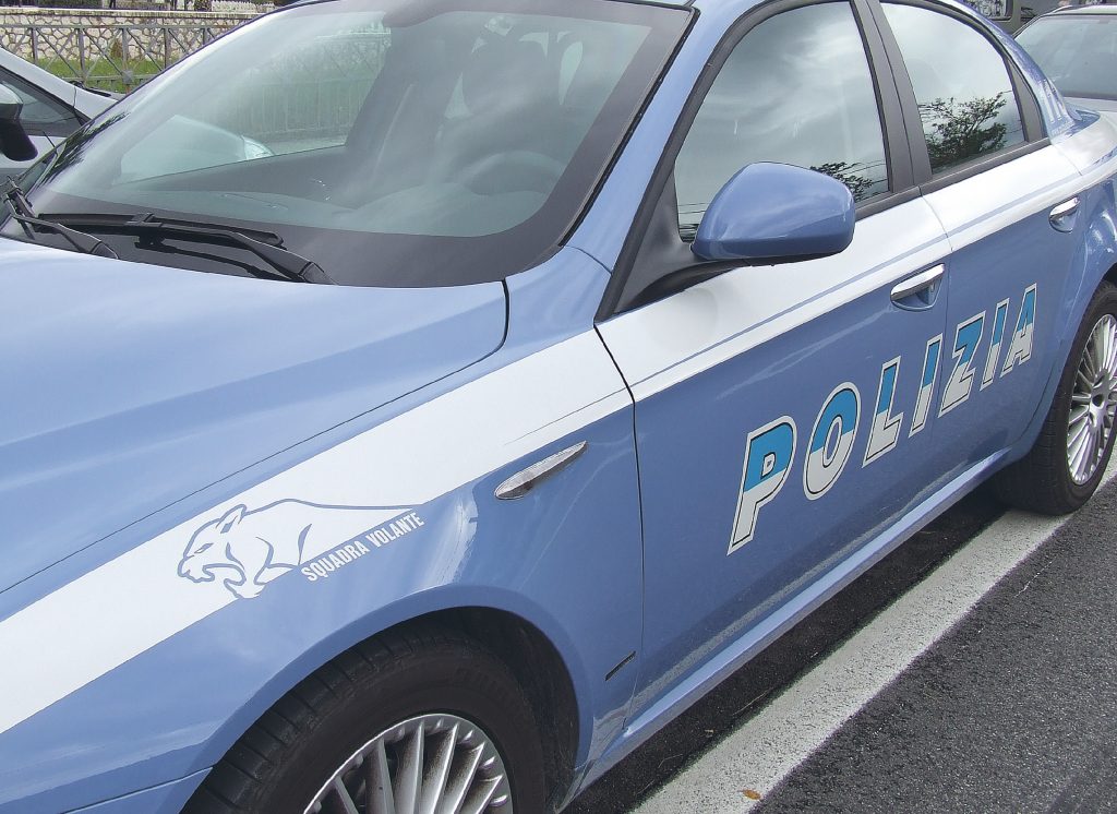 Campobasso, picchiano un loro coetaneo con bastone e tirapugni: denunciati due sedicenni