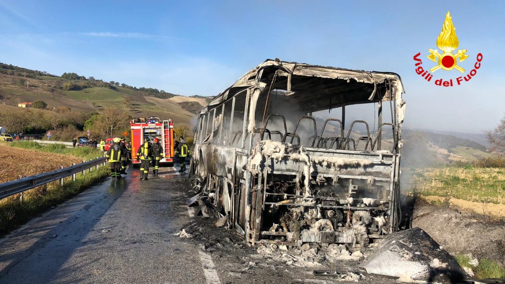 Autobus in fiamme, la Procura di Larino attende le relazioni ufficiali