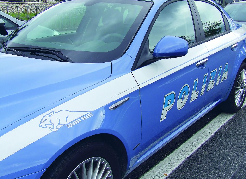 Campobasso, ruba quintali di olio per procurarsi la droga: 22enne denunciato